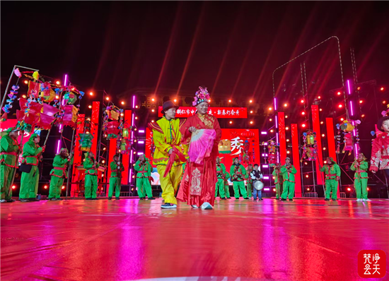 【网络中国节·春节】非遗焕彩 灯耀古城！中南门之夜燃动新春