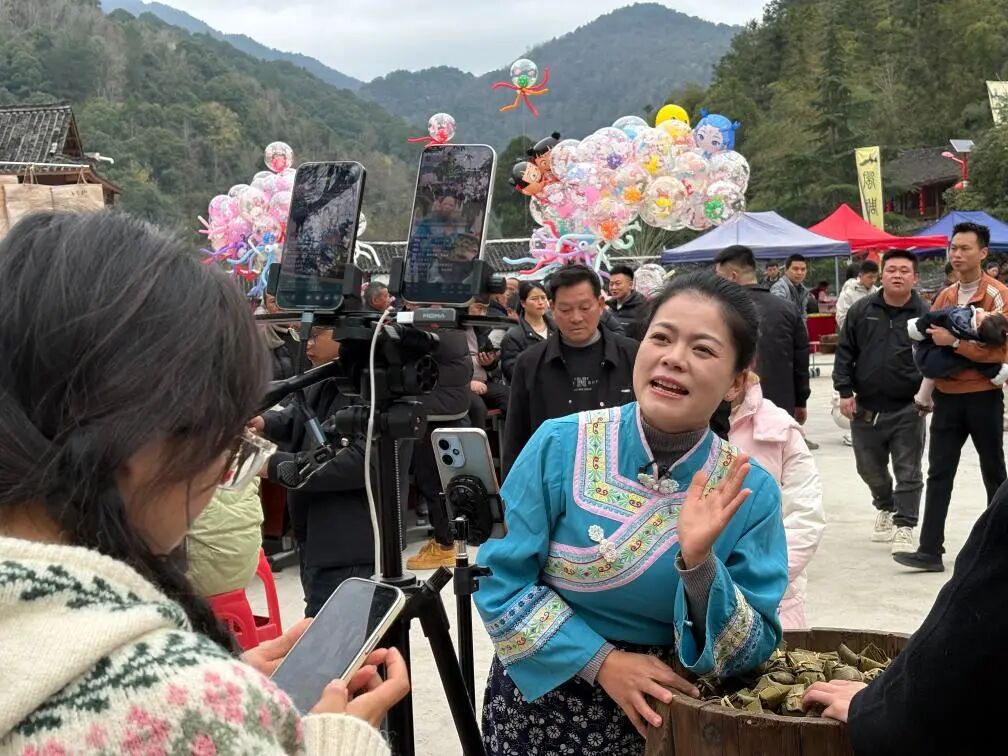 媒体看铜仁丨新华社聚焦尧上古寨：山水人文载乡愁